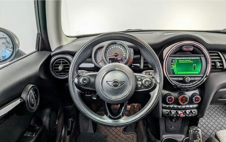 MINI Hatch, 2018 год, 1 750 000 рублей, 13 фотография