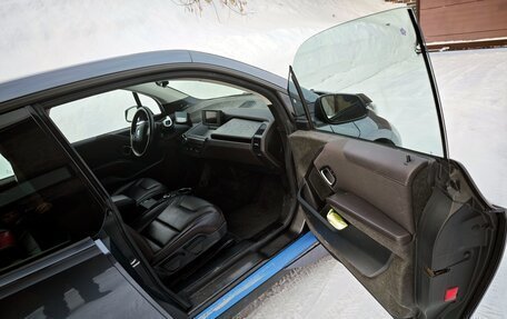 BMW i3 I01 рестайлинг, 2017 год, 2 500 000 рублей, 14 фотография