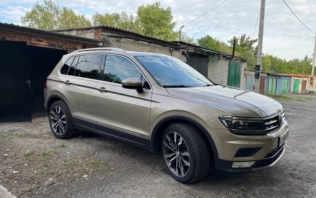 Volkswagen Tiguan II, 2017 год, 2 550 000 рублей, 4 фотография