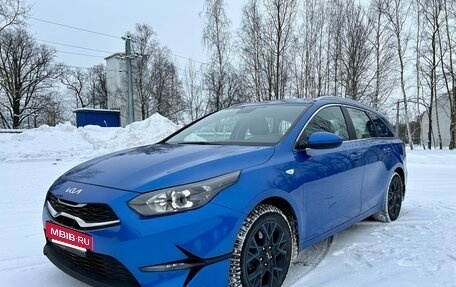 KIA cee'd III, 2022 год, 2 500 000 рублей, 2 фотография