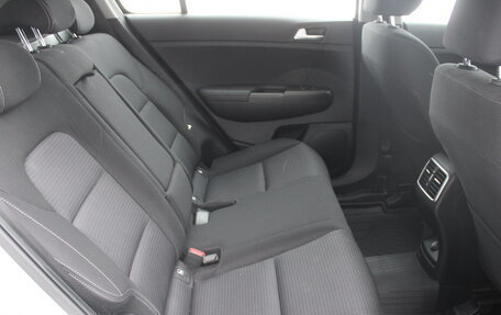 KIA Sportage IV рестайлинг, 2020 год, 2 376 000 рублей, 11 фотография