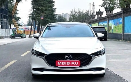 Mazda 3, 2021 год, 1 170 000 рублей, 2 фотография