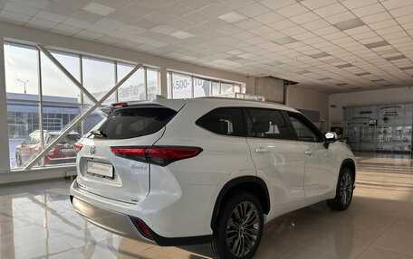 Toyota Highlander, 2025 год, 7 750 000 рублей, 2 фотография