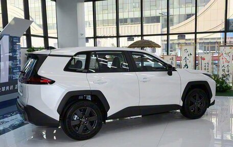 Toyota RAV4, 2025 год, 4 800 000 рублей, 7 фотография