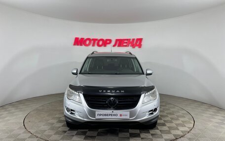 Volkswagen Tiguan I, 2010 год, 830 000 рублей, 2 фотография