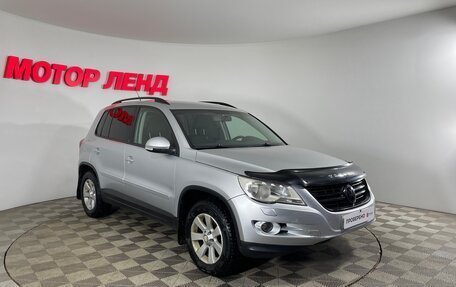 Volkswagen Tiguan I, 2010 год, 830 000 рублей, 3 фотография