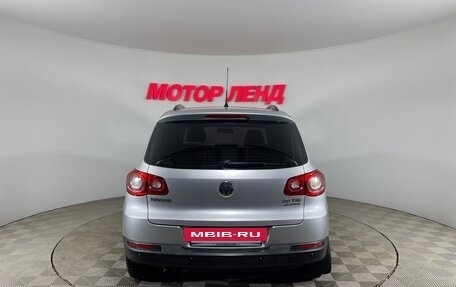 Volkswagen Tiguan I, 2010 год, 830 000 рублей, 5 фотография