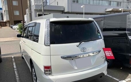 Toyota ISis I, 2013 год, 1 044 000 рублей, 4 фотография