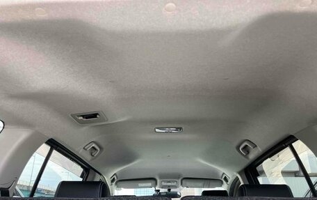 Toyota ISis I, 2013 год, 1 044 000 рублей, 24 фотография