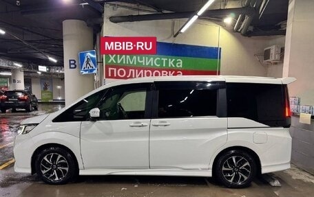 Honda Stepwgn IV, 2021 год, 2 350 000 рублей, 6 фотография