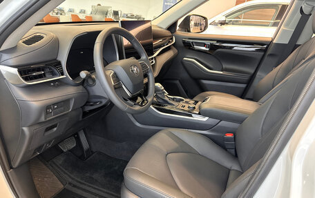 Toyota Highlander, 2025 год, 7 350 000 рублей, 7 фотография