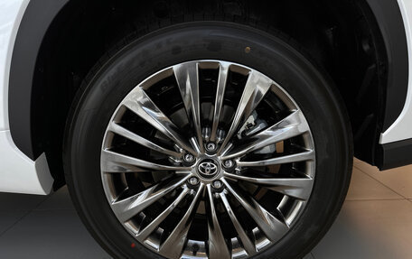 Toyota Highlander, 2025 год, 7 350 000 рублей, 6 фотография