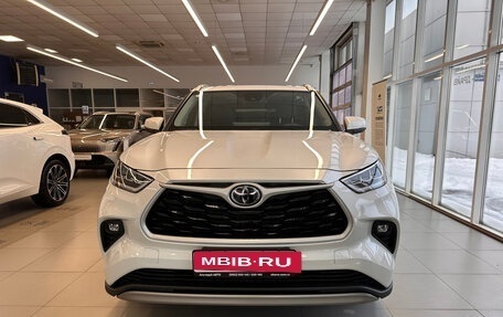 Toyota Highlander, 2025 год, 7 350 000 рублей, 4 фотография