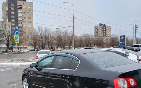 Volkswagen Passat B6, 2005 год, 550 000 рублей, 3 фотография