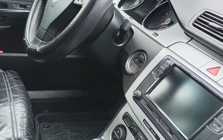 Volkswagen Passat B6, 2005 год, 550 000 рублей, 8 фотография