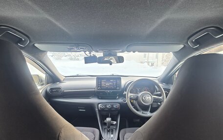 Toyota Yaris, 2020 год, 970 000 рублей, 20 фотография