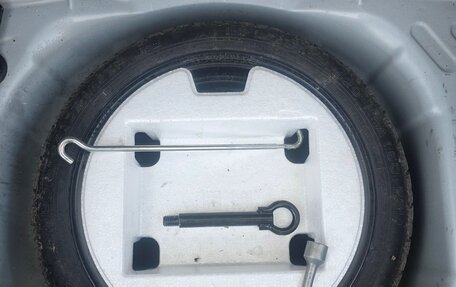 Toyota Yaris, 2020 год, 970 000 рублей, 17 фотография