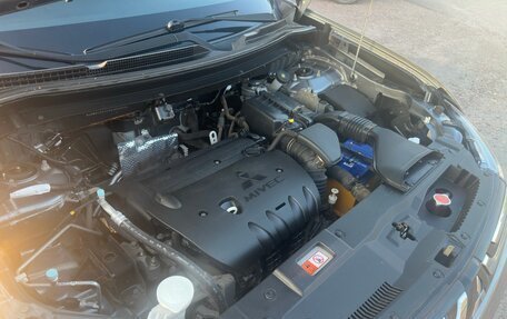 Mitsubishi Outlander III рестайлинг 3, 2012 год, 1 190 000 рублей, 12 фотография