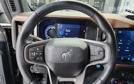 Ford Bronco, 2024 год, 7 500 000 рублей, 9 фотография