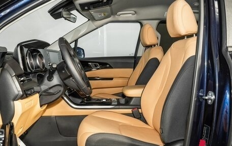 KIA Carnival, 2021 год, 3 300 000 рублей, 6 фотография