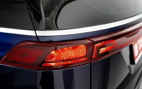 KIA Carnival, 2021 год, 3 300 000 рублей, 24 фотография