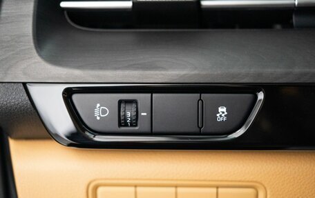 KIA Carnival, 2021 год, 3 300 000 рублей, 16 фотография