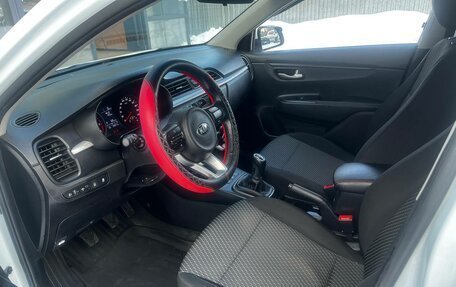 KIA Rio IV, 2018 год, 1 270 000 рублей, 9 фотография