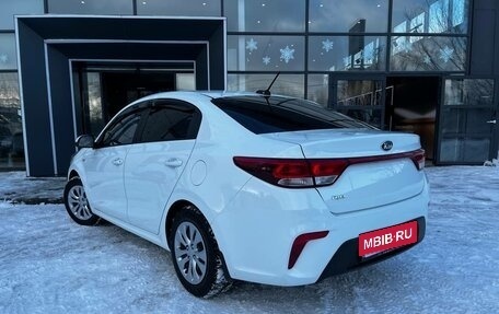 KIA Rio IV, 2018 год, 1 270 000 рублей, 6 фотография