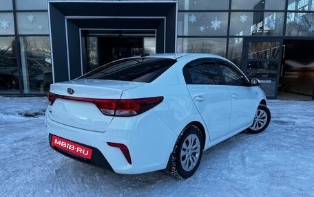 KIA Rio IV, 2018 год, 1 270 000 рублей, 8 фотография