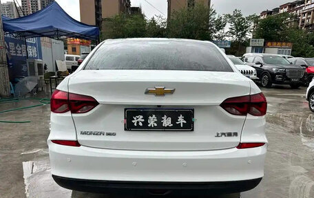 Chevrolet Monza, 2022 год, 1 000 000 рублей, 5 фотография