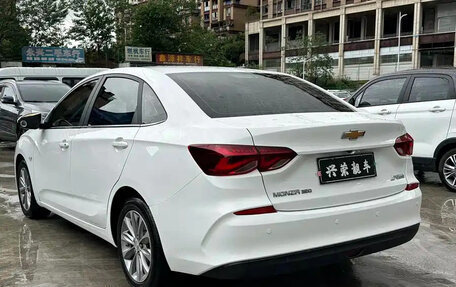 Chevrolet Monza, 2022 год, 1 000 000 рублей, 6 фотография