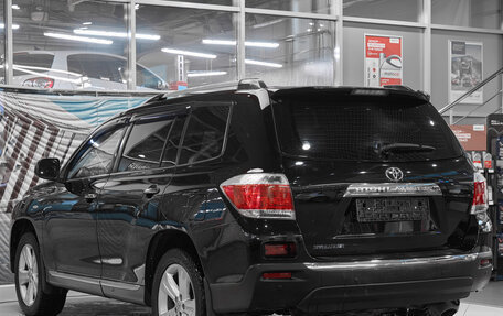 Toyota Highlander III, 2012 год, 1 855 000 рублей, 4 фотография