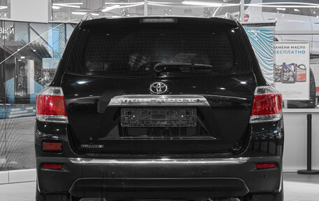 Toyota Highlander III, 2012 год, 1 855 000 рублей, 5 фотография