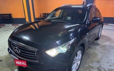 Infiniti FX II, 2012 год, 1 890 000 рублей, 2 фотография