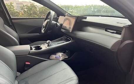 BYD Qin, 2025 год, 2 000 000 рублей, 4 фотография