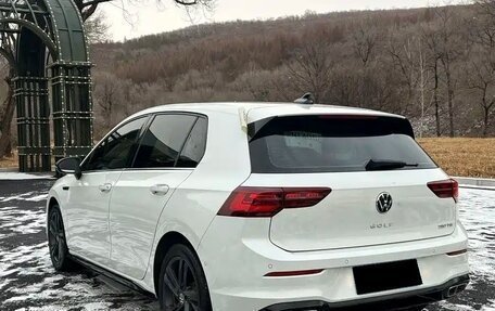 Volkswagen Golf VIII, 2022 год, 2 012 000 рублей, 6 фотография