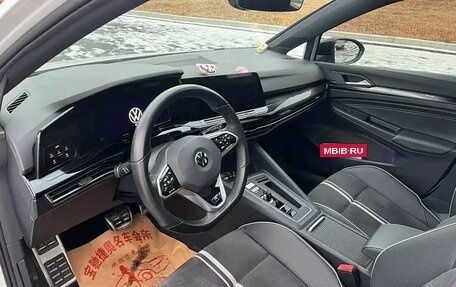 Volkswagen Golf VIII, 2022 год, 2 012 000 рублей, 12 фотография