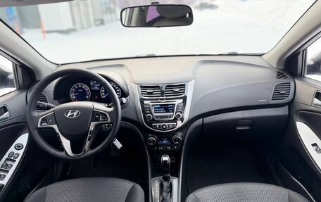 Hyundai Solaris II рестайлинг, 2015 год, 1 100 000 рублей, 12 фотография