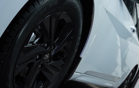 Hyundai Elantra, 2023 год, 2 050 000 рублей, 4 фотография