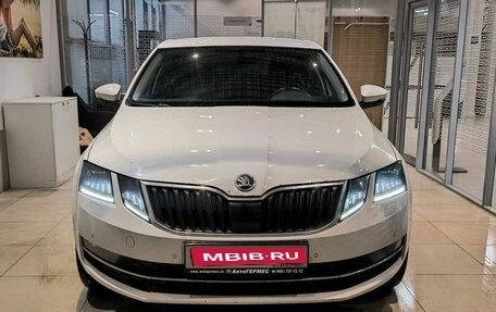 Skoda Octavia, 2017 год, 1 240 000 рублей, 2 фотография