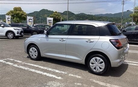 Suzuki Swift V, 2022 год, 978 000 рублей, 7 фотография