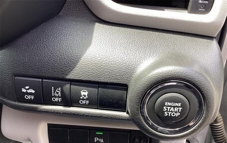 Suzuki Swift V, 2022 год, 978 000 рублей, 25 фотография