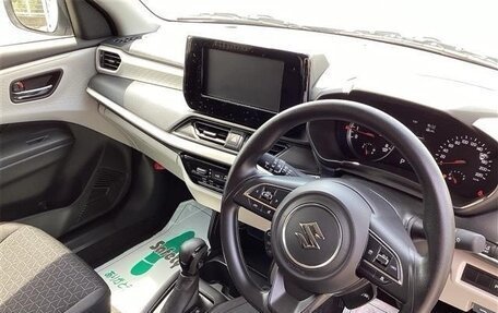 Suzuki Swift V, 2022 год, 978 000 рублей, 29 фотография