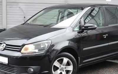 Volkswagen Touran III, 2010 год, 770 000 рублей, 1 фотография