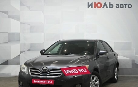 Toyota Camry, 2011 год, 1 350 000 рублей, 1 фотография