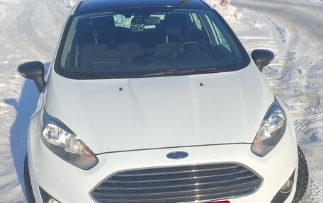 Ford Fiesta, 2017 год, 825 000 рублей, 1 фотография