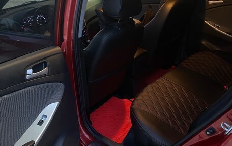 Hyundai Solaris II рестайлинг, 2012 год, 730 000 рублей, 5 фотография