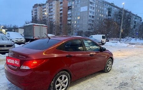 Hyundai Solaris II рестайлинг, 2012 год, 730 000 рублей, 10 фотография