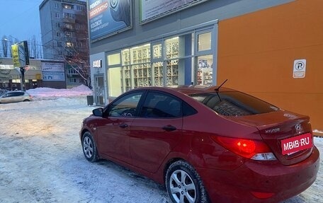 Hyundai Solaris II рестайлинг, 2012 год, 730 000 рублей, 12 фотография