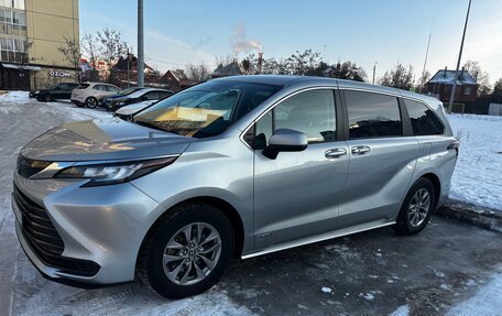 Toyota Sienna, 2021 год, 4 400 000 рублей, 4 фотография